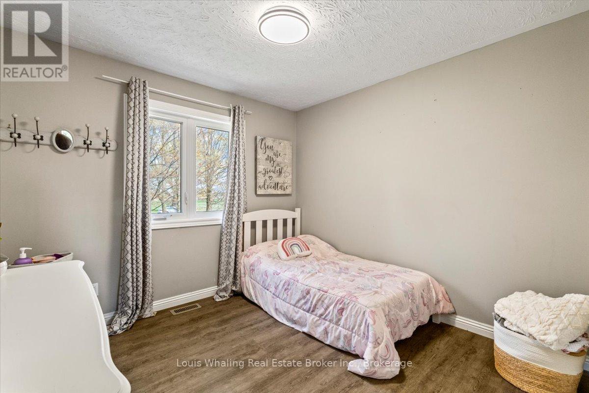 561022 BENTINCK-SULLIVAN TOWNLINE - 15