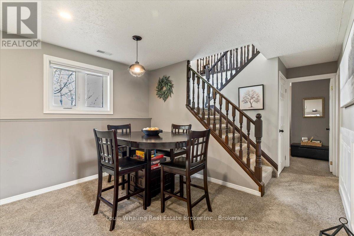 561022 BENTINCK-SULLIVAN TOWNLINE - 22