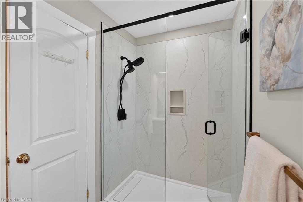 3 FAIRINGTON Crescent, St. Catharines, Ontario, L2N5W2 — Photo 34