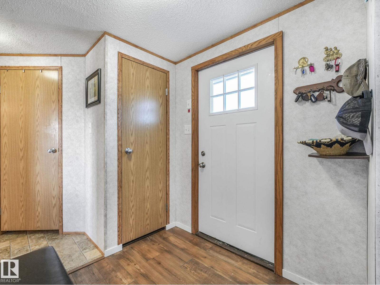 56003 RGE ROAD 20A - 11