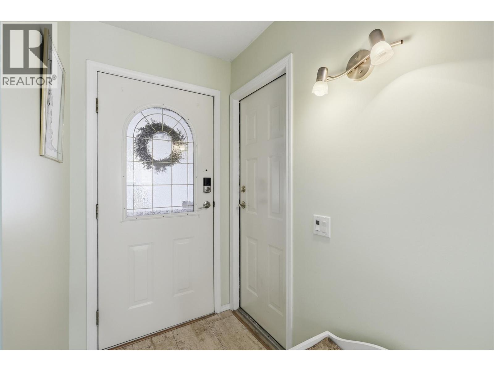 #4 1195 14 Street - Image 3