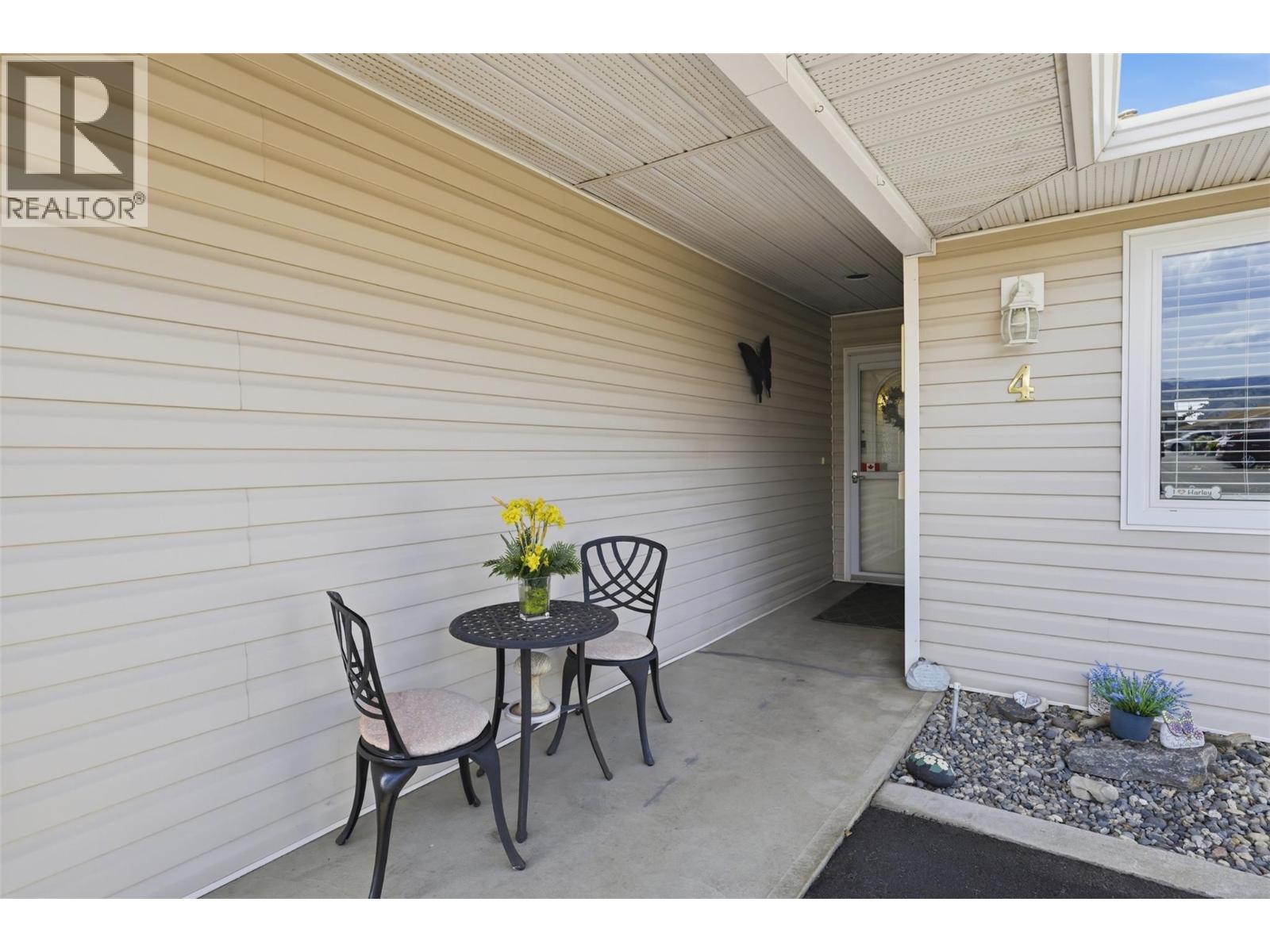 #4 1195 14 Street - Image 2