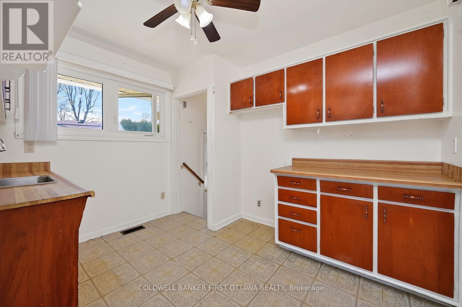 2128 KINGSLEY ROAD - 8