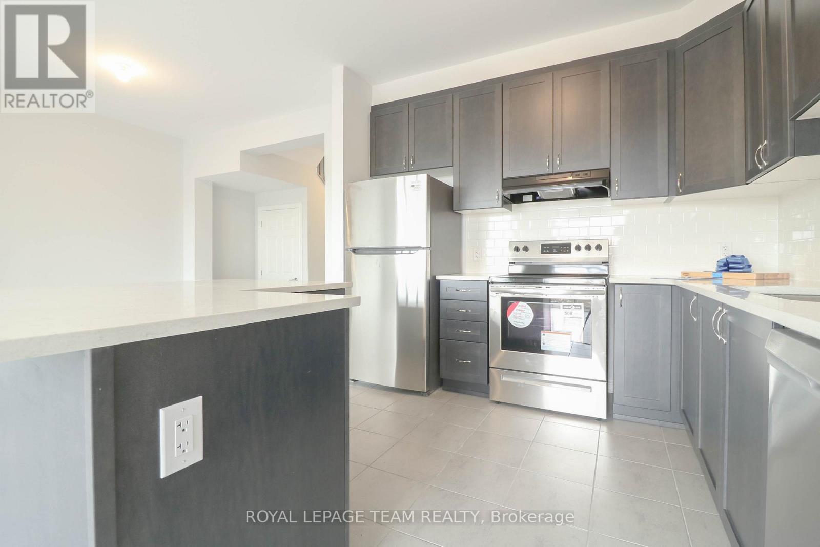 3 Bed, 3 Bath House for Rent in Ottawa – 524 CULDAFF ROAD, Ottawa – MLS# X13105232 - Image 18