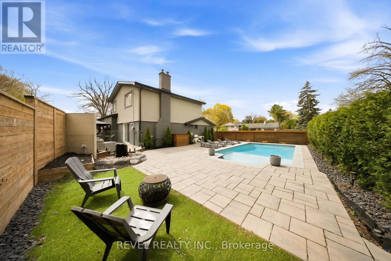 134 FAIRWOOD PLACE W - 39