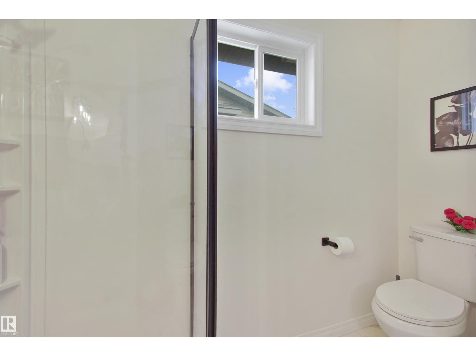 9808 187 ST NW, Edmonton