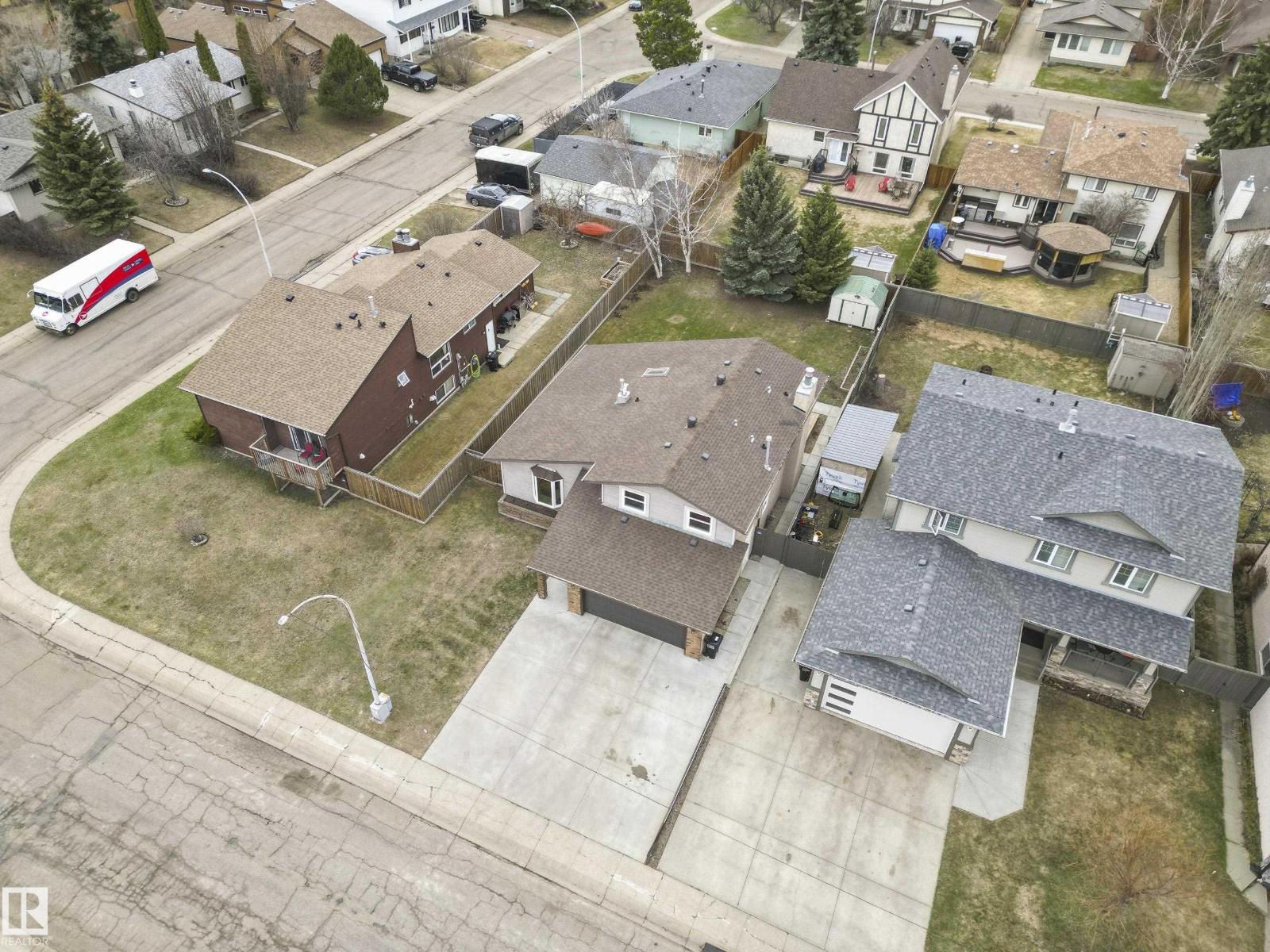 9808 187 ST NW, Edmonton