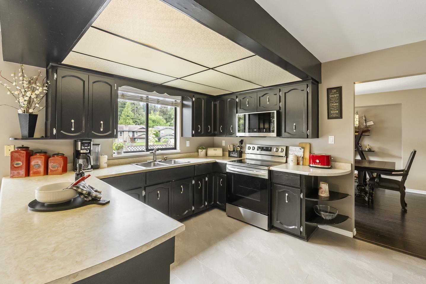 6135 SUNWOOD Drive, Delta
