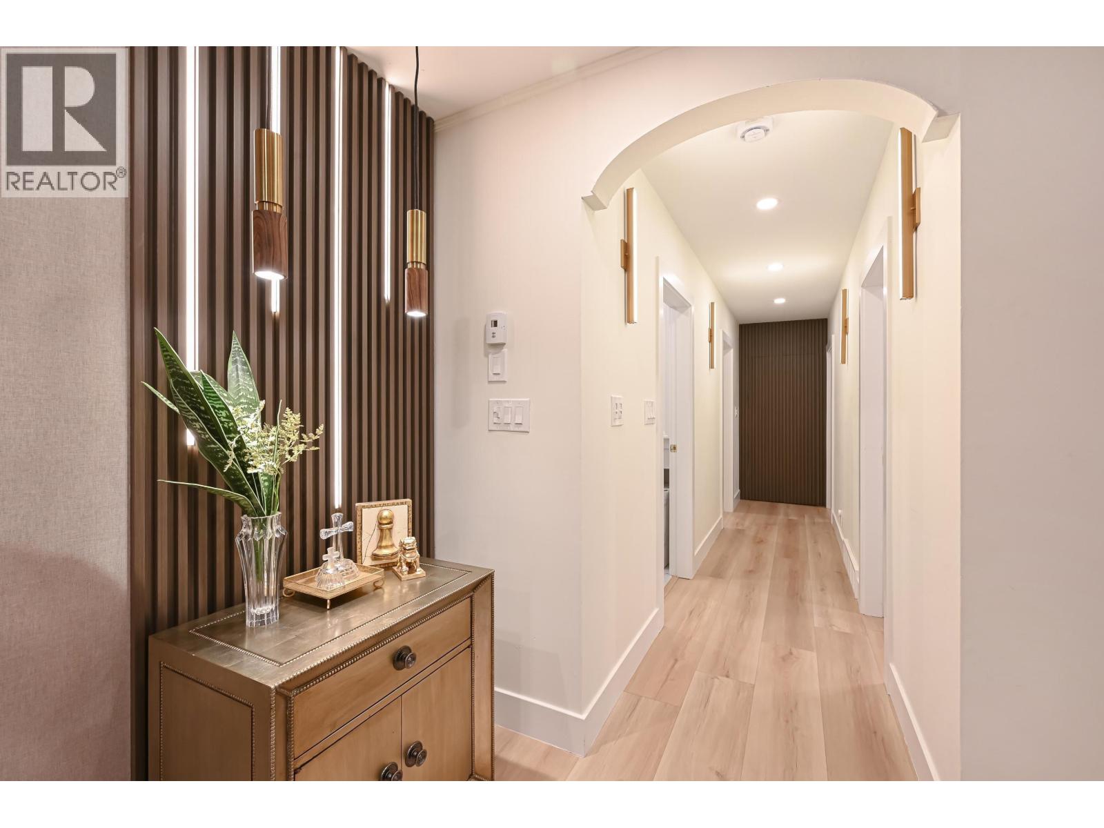 1409 WINDSOR Crescent, Delta