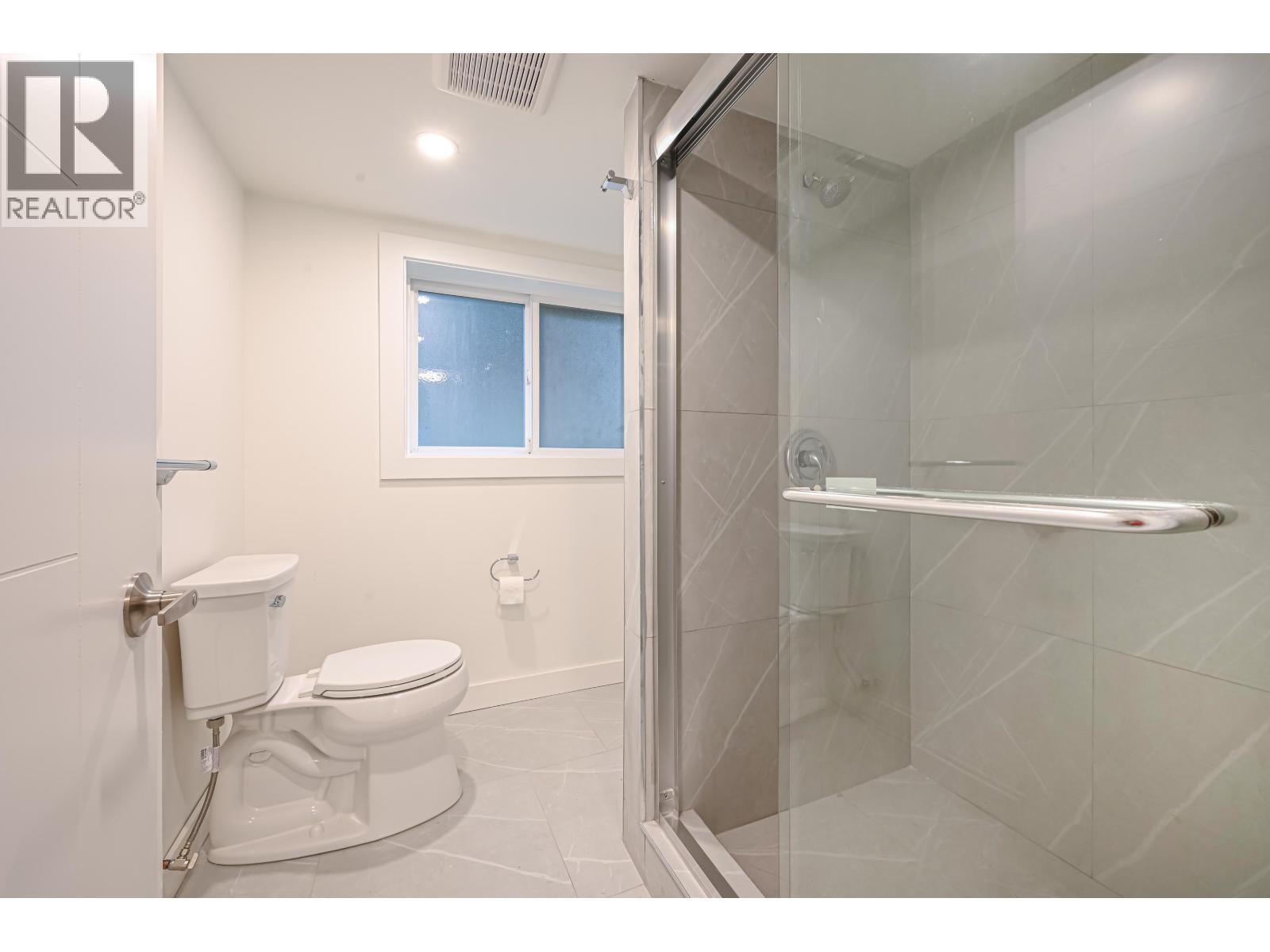1409 WINDSOR Crescent, Delta