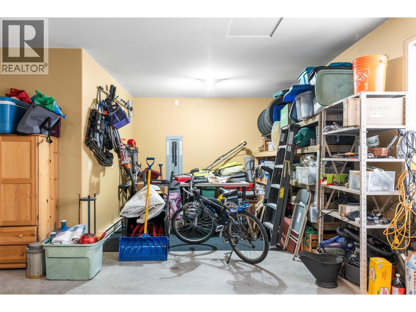 518 Elk Street - 44