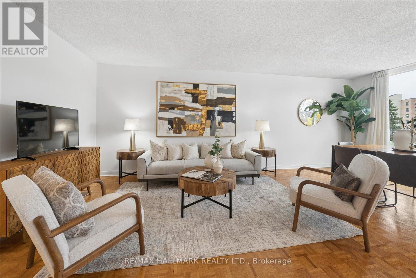 #302 30 WILSON STREET - 11