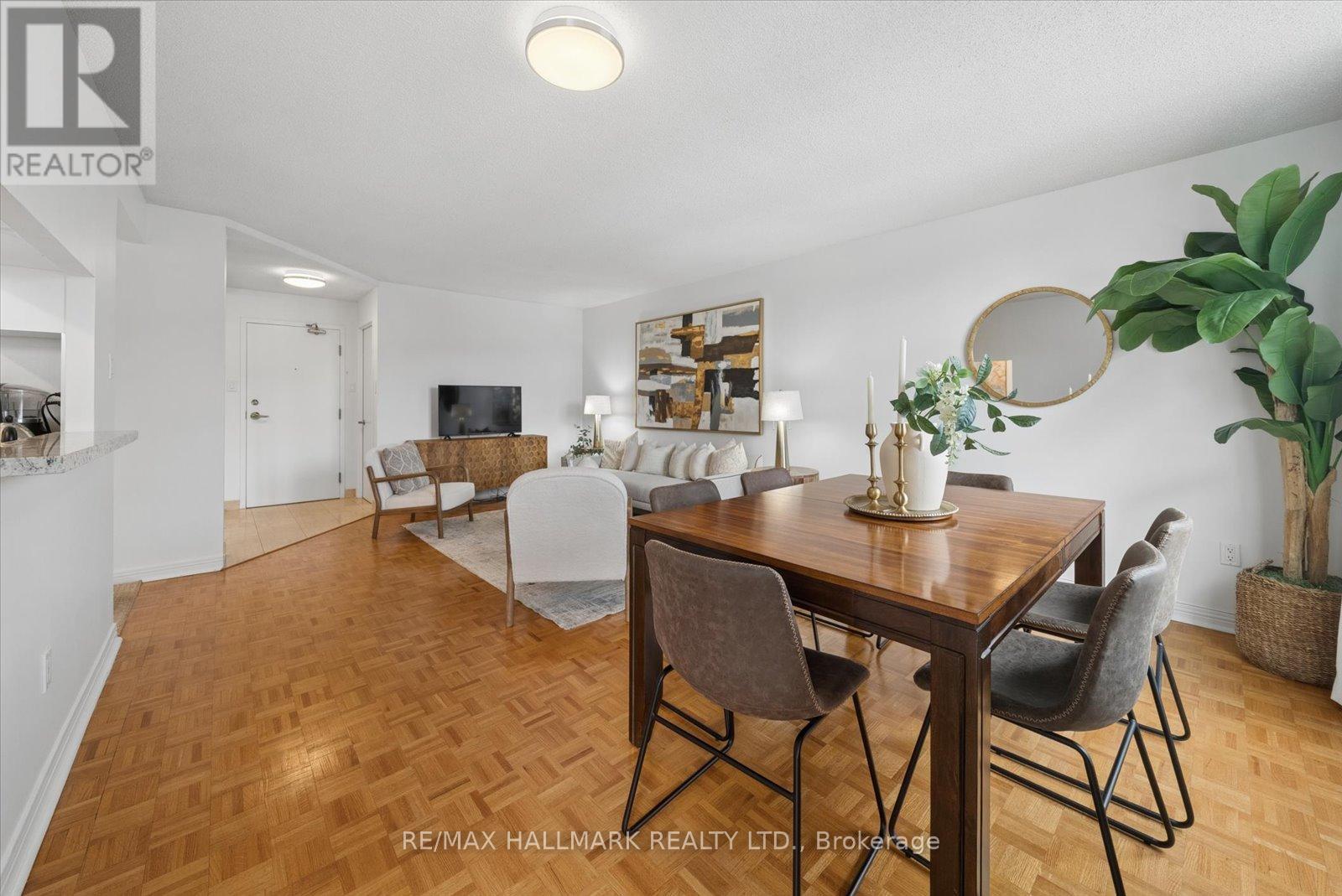 #302 30 WILSON STREET - 17