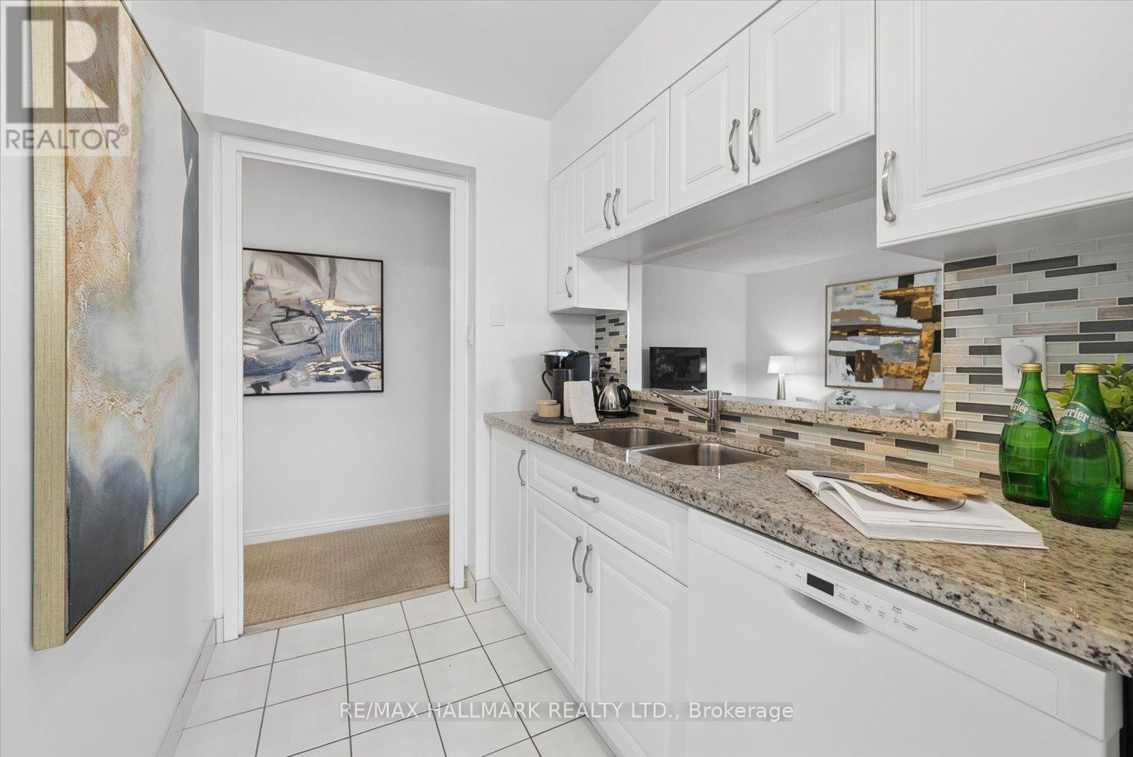 #302 30 WILSON STREET - 20