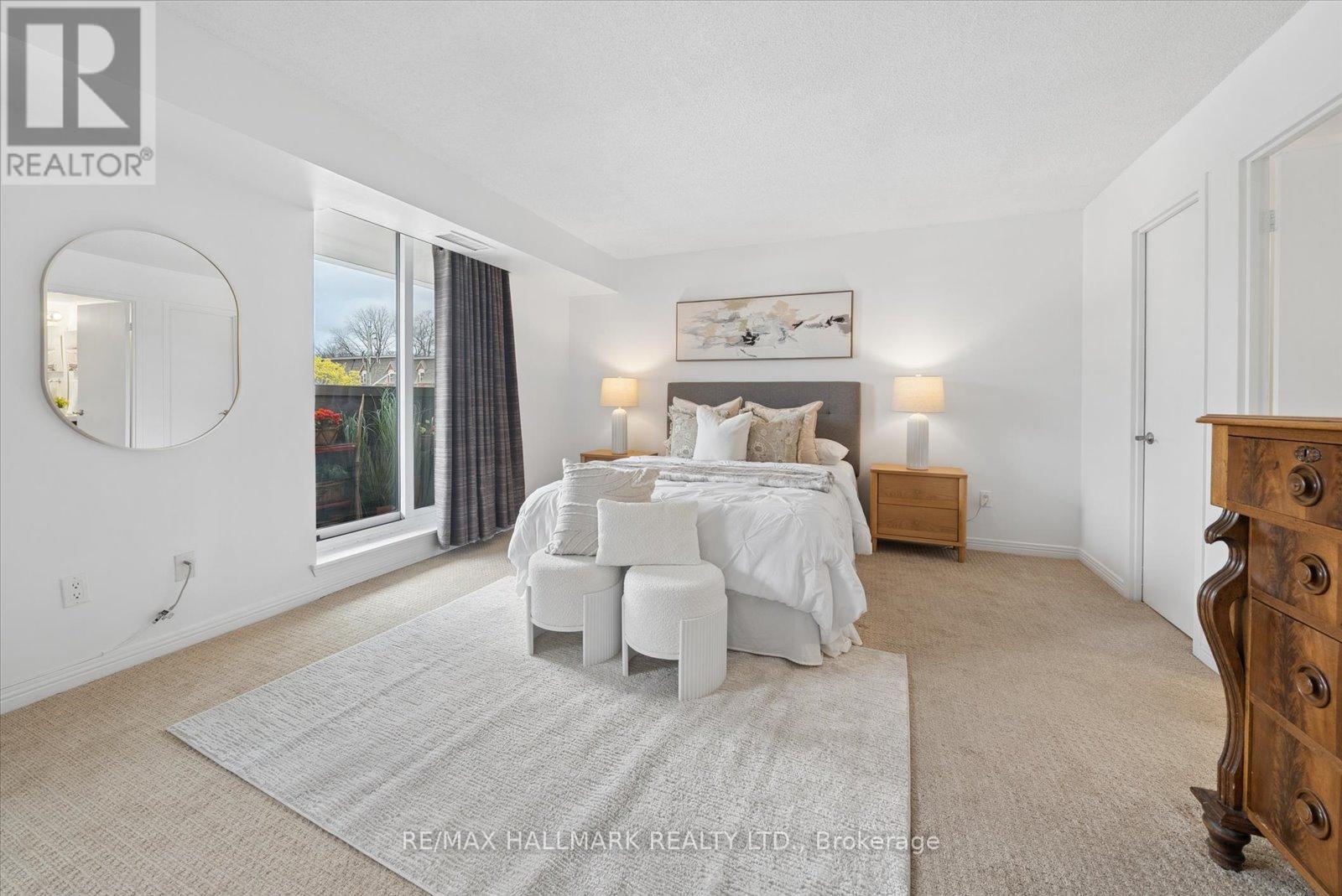 #302 30 WILSON STREET - 24