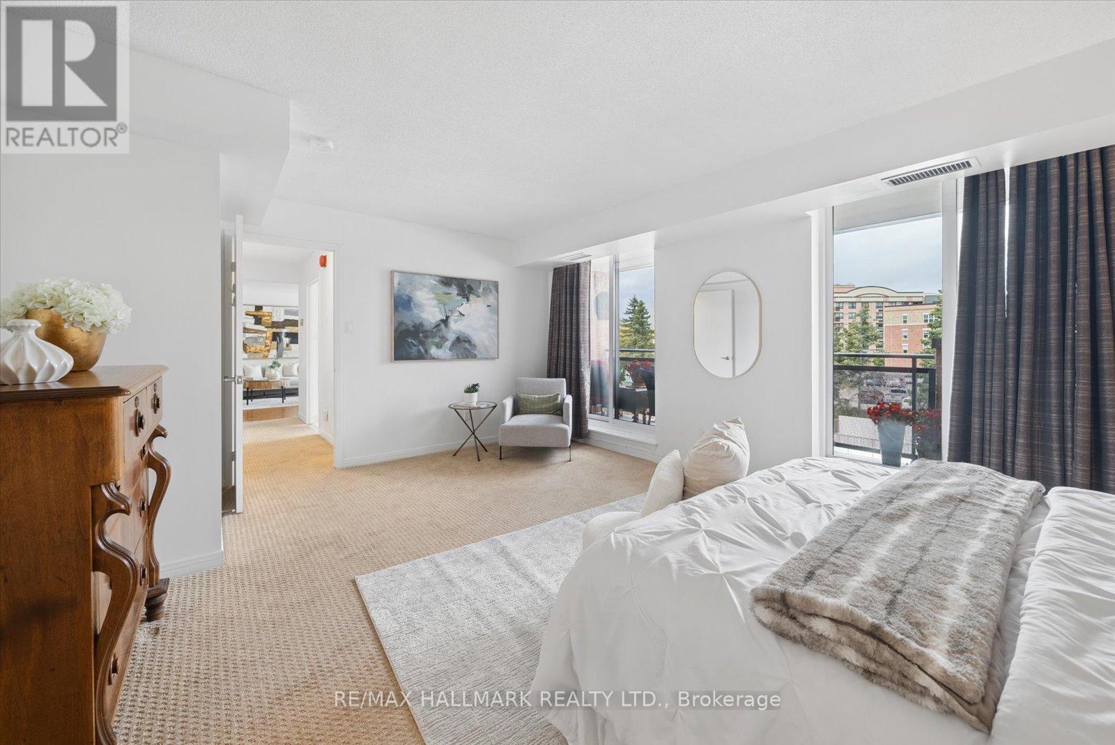 #302 30 WILSON STREET - 26