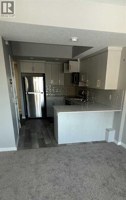 210 Lucas Close NW — photo 35