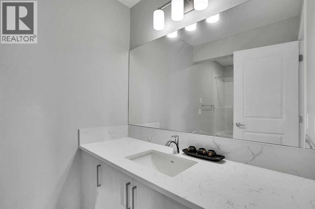 210 Lucas Close NW — photo 25
