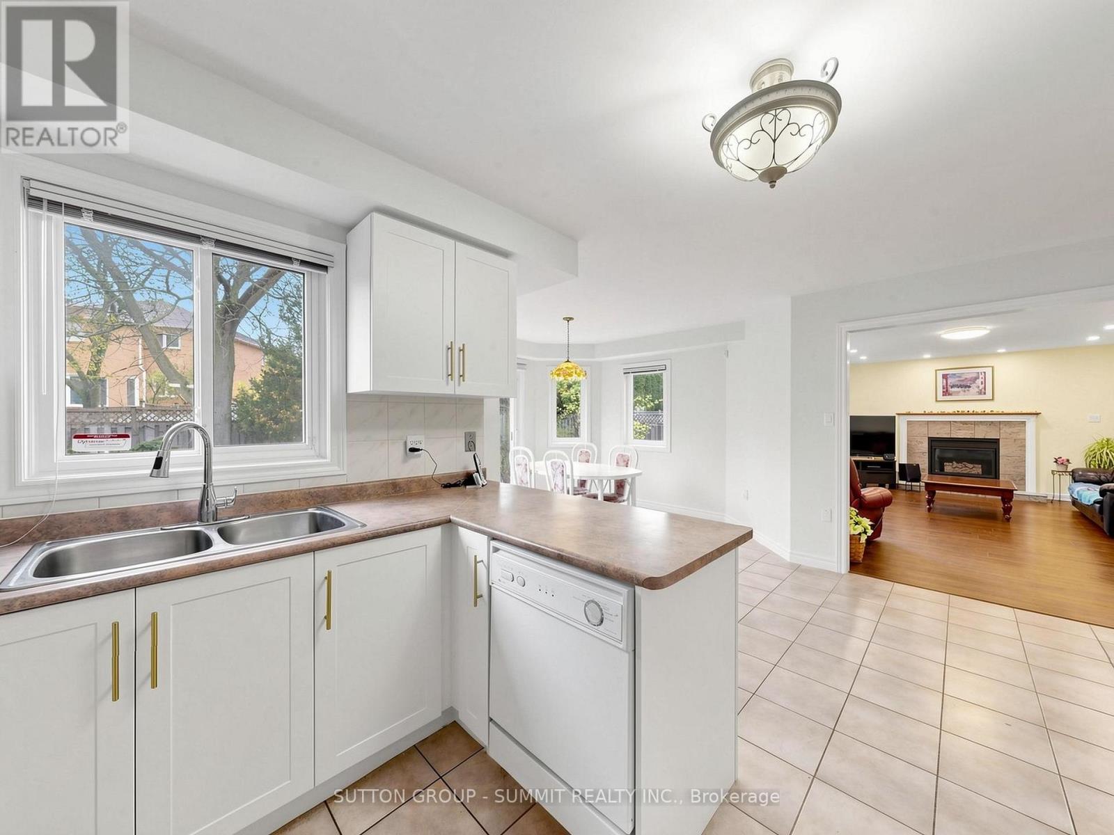 1763 WILLOW WAY - 11