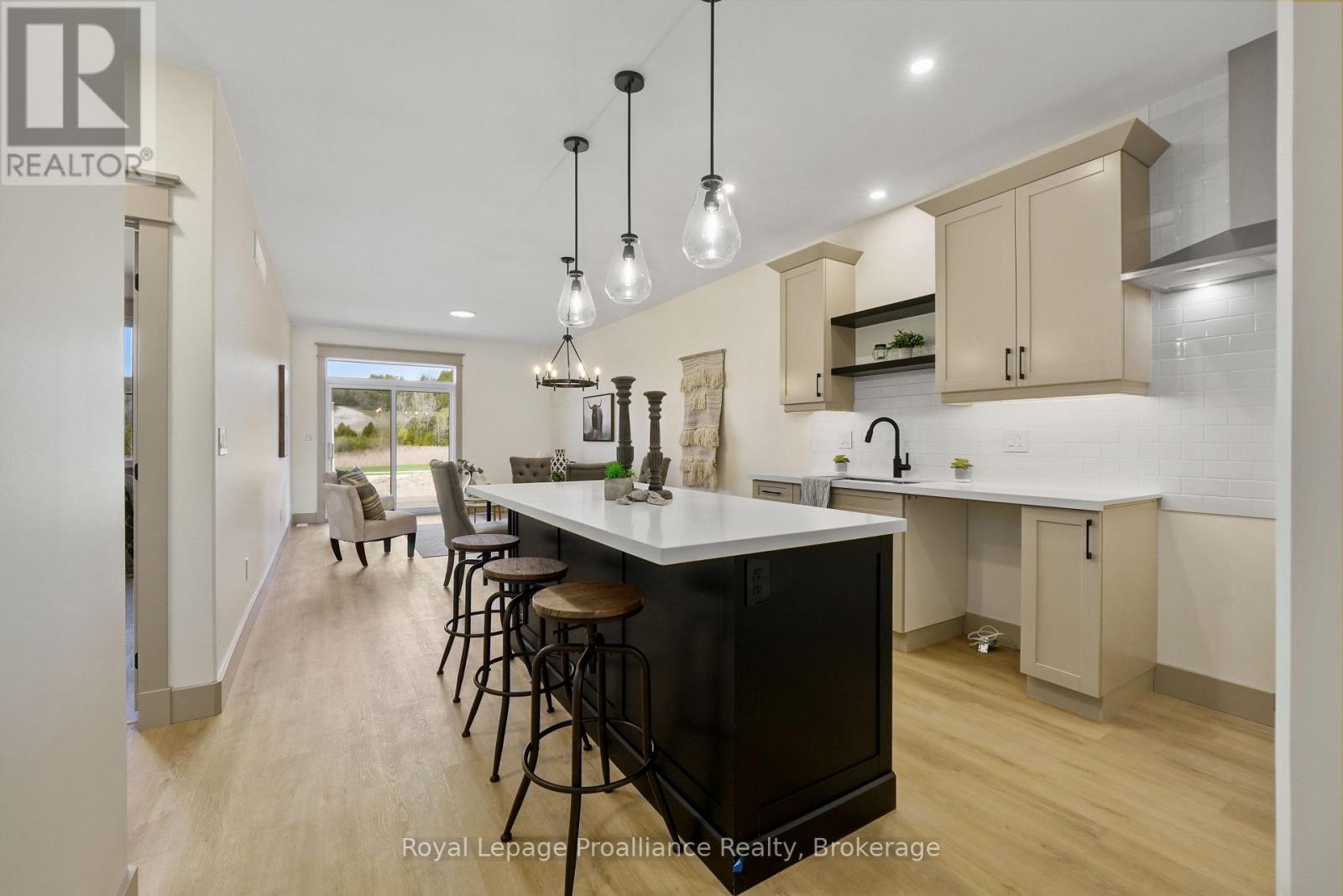 27 HOLLINGSWORTH STREET - 11