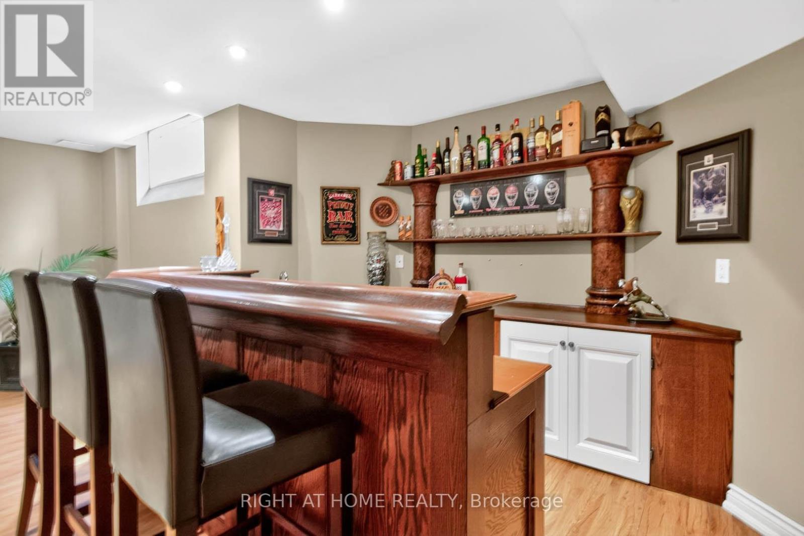 5956 RAYSHAW CRESCENT - 30