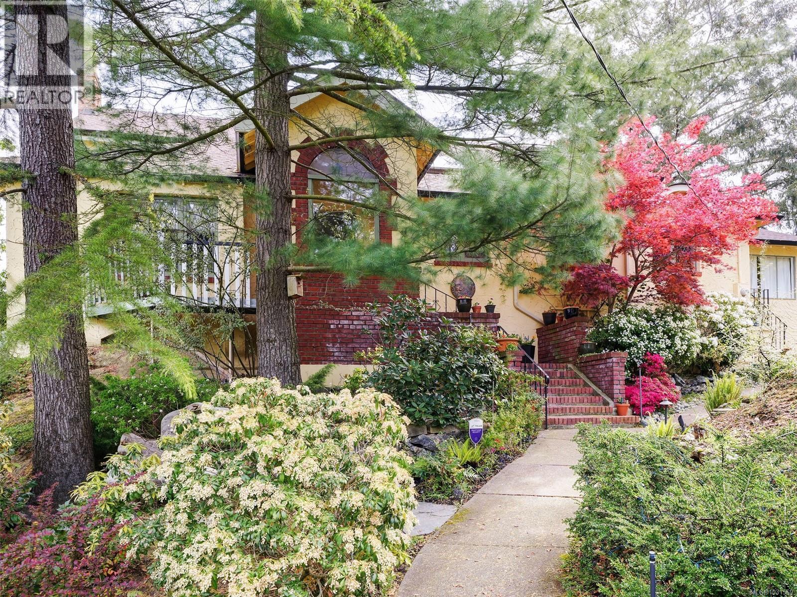 1019 Terrace Ave - 1