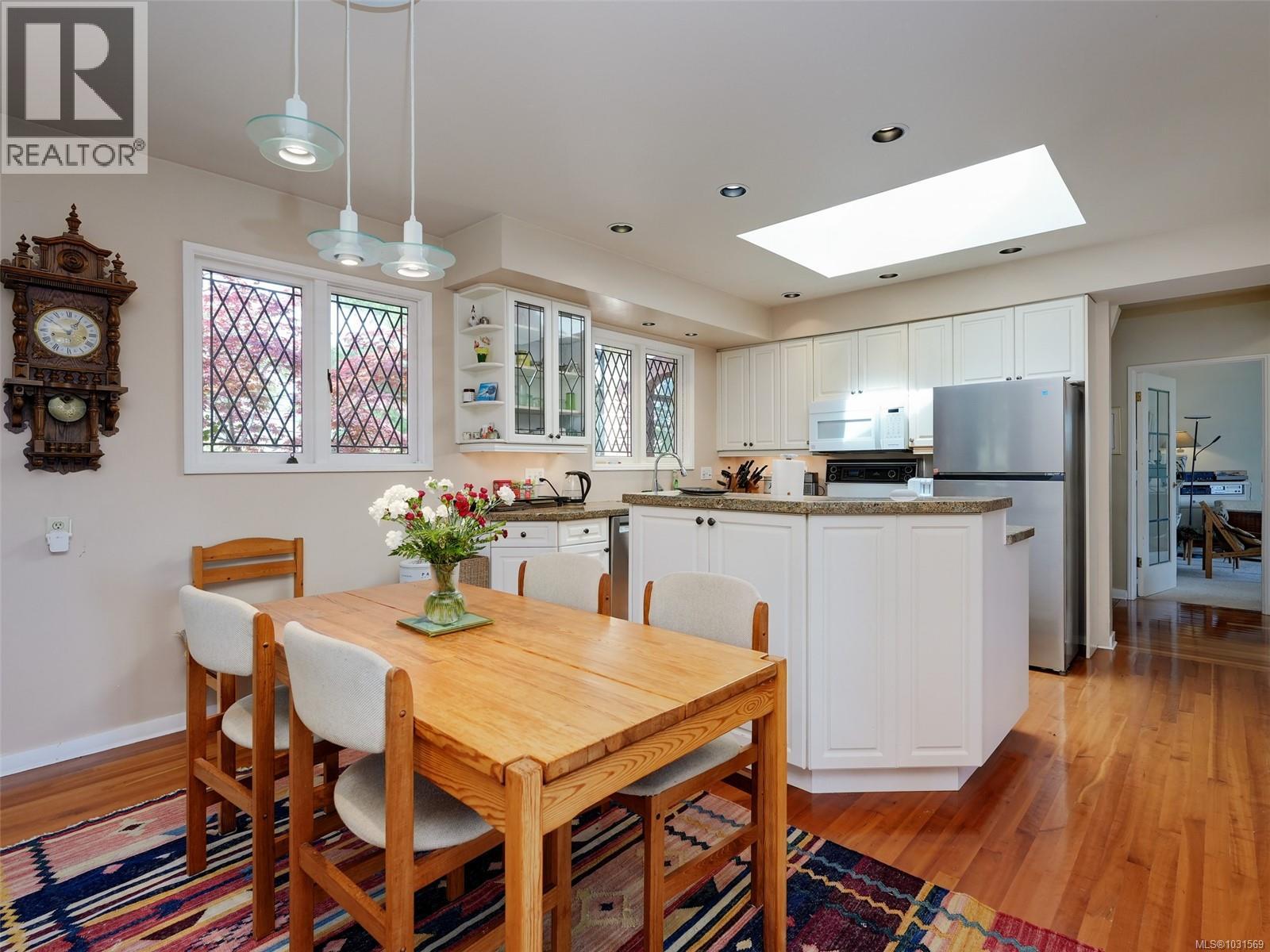 1019 Terrace Ave - 5