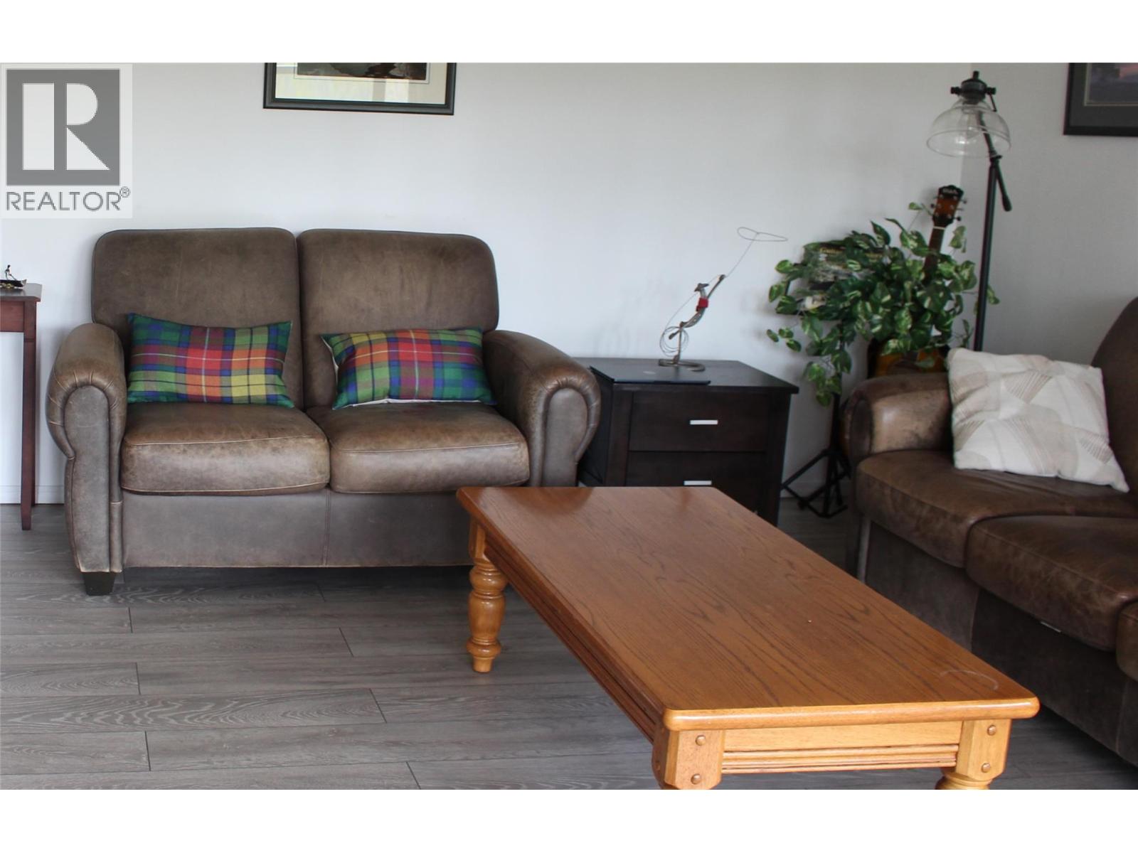 #1121 415 Commonwealth Road - 13