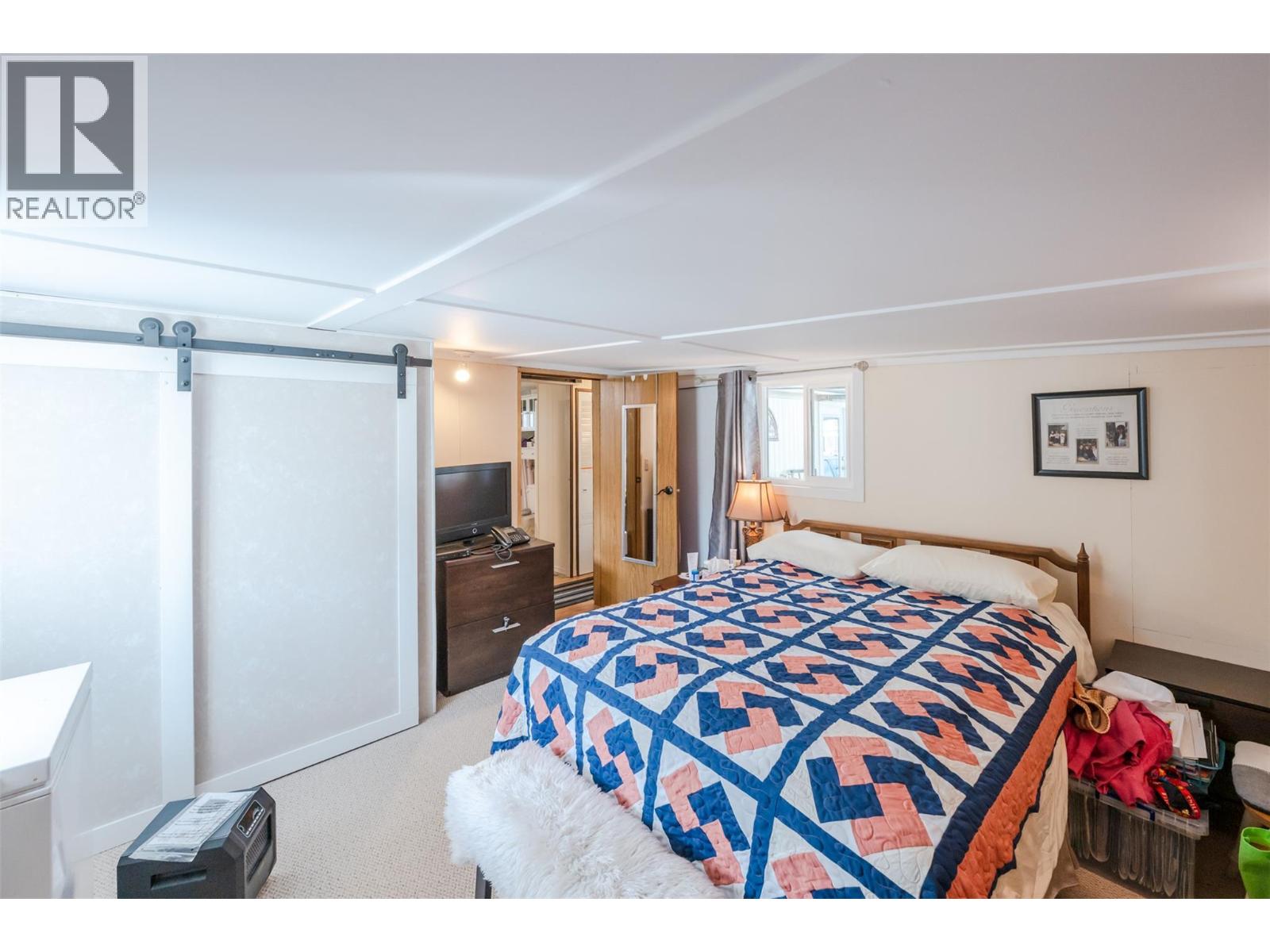 #26 197 Dauphin Avenue - 23
