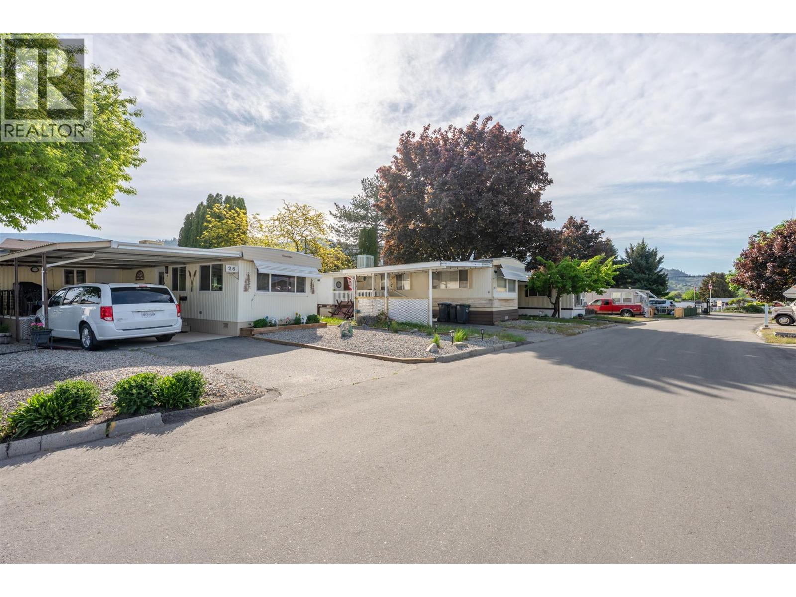 #26 197 Dauphin Avenue - 46