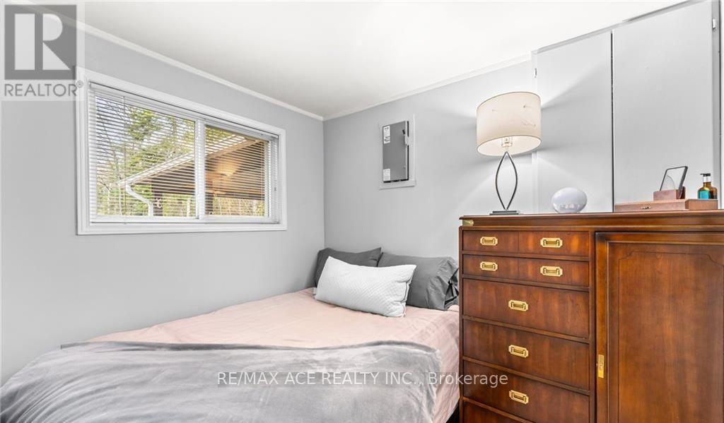 1440 CLEMENT LAKE ROAD - 24