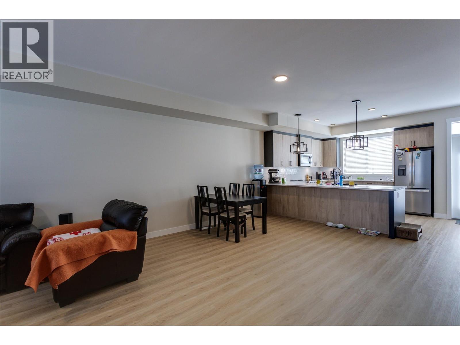 172 4025 Gellatly Road South, West Kelowna