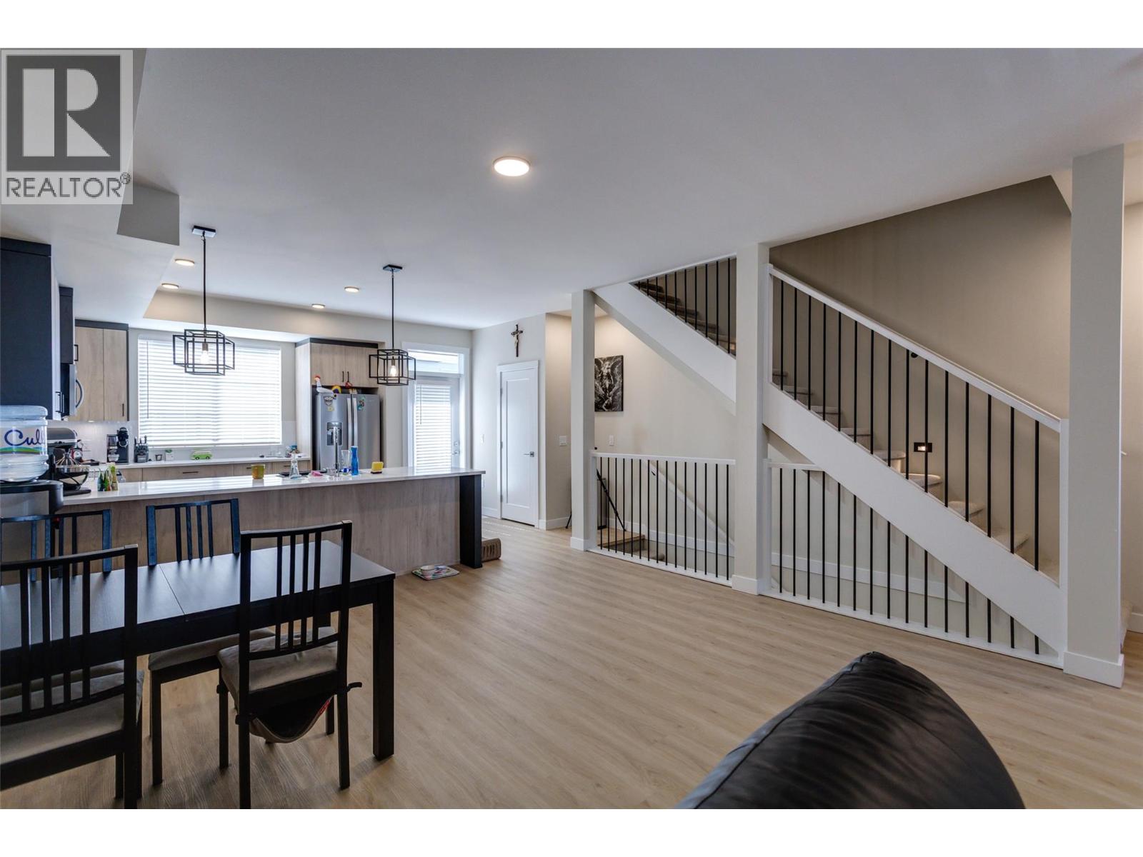 172 4025 Gellatly Road South, West Kelowna