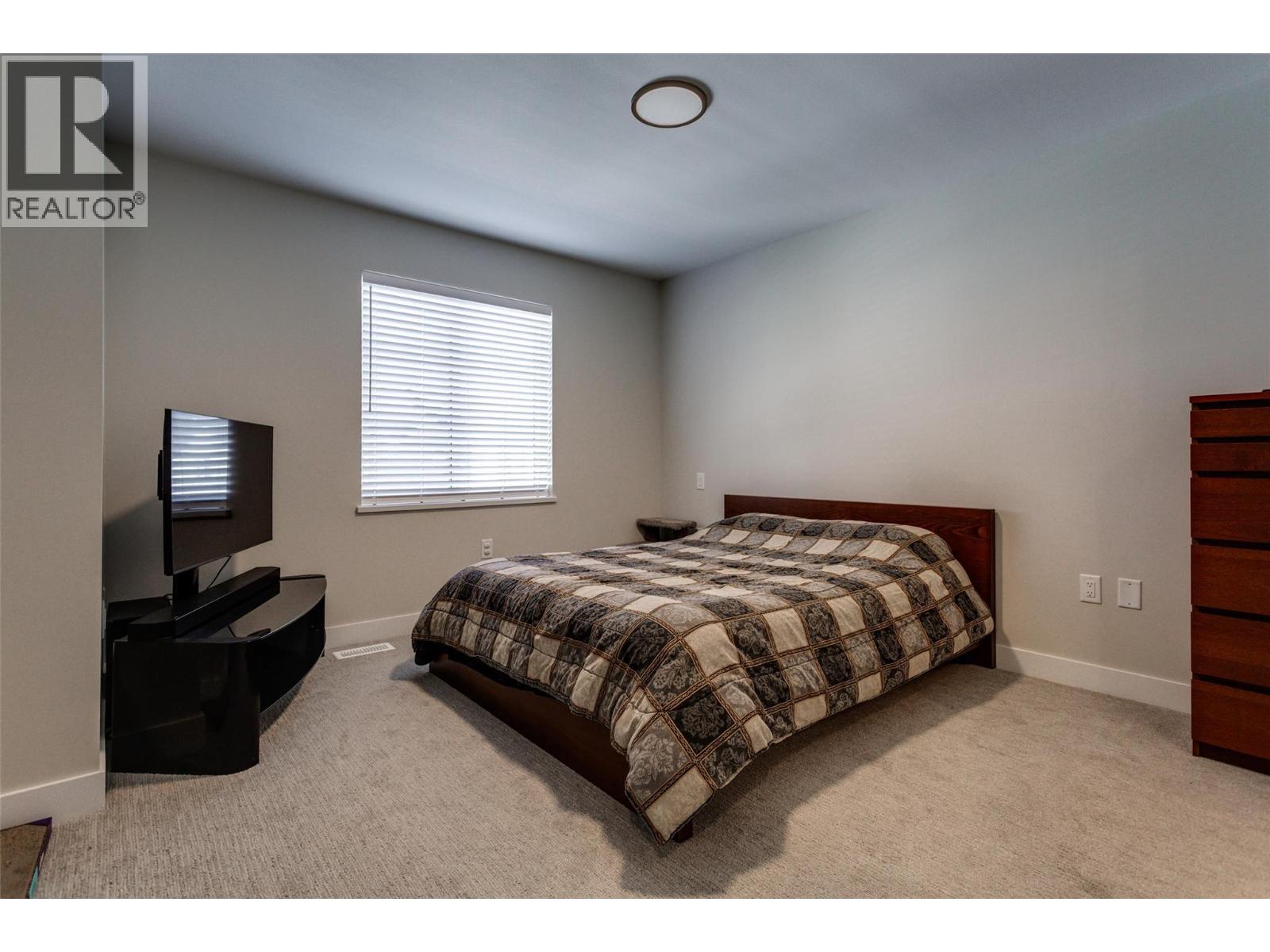 172 4025 Gellatly Road South, West Kelowna