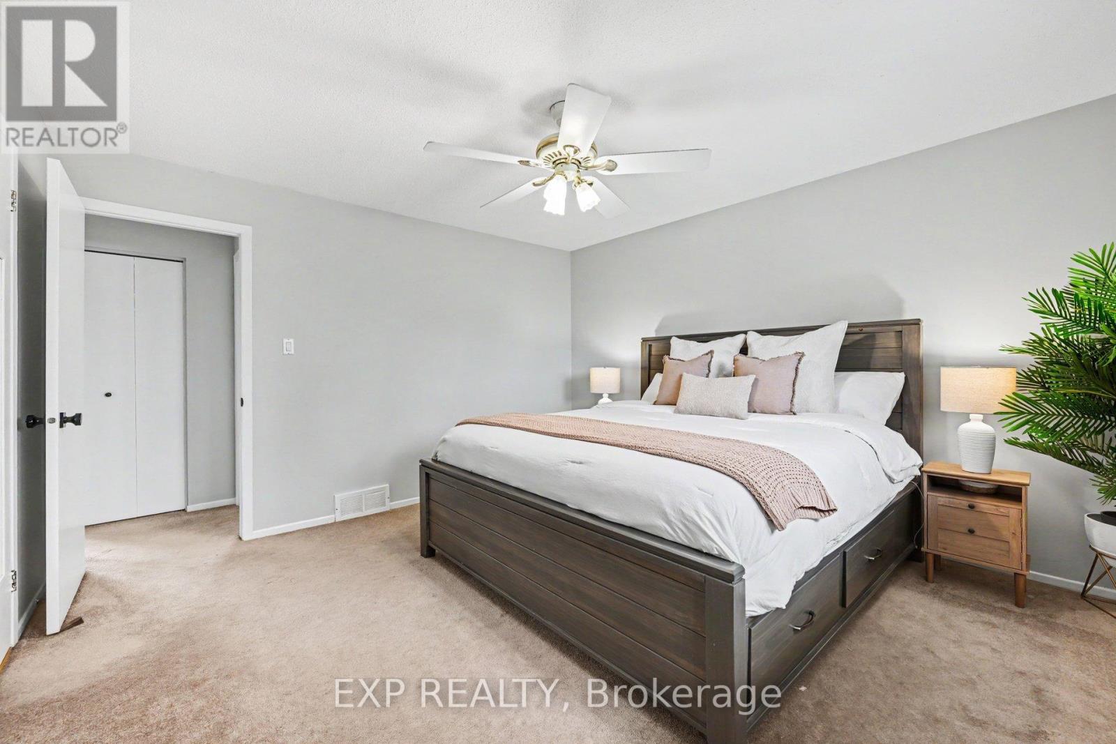 1 LAURA CRESCENT - 17
