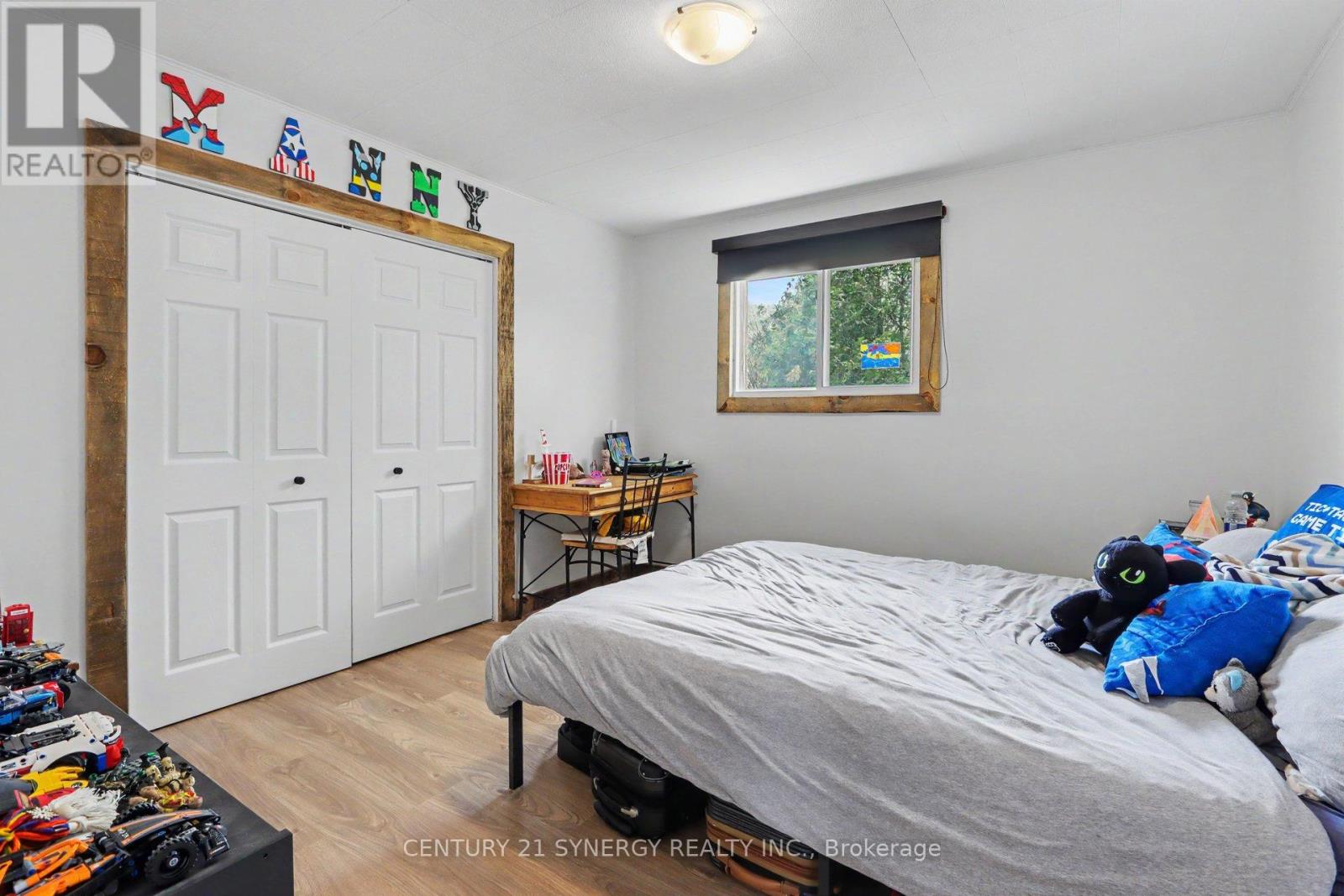 130 SAUMURE CIRCLE - 18