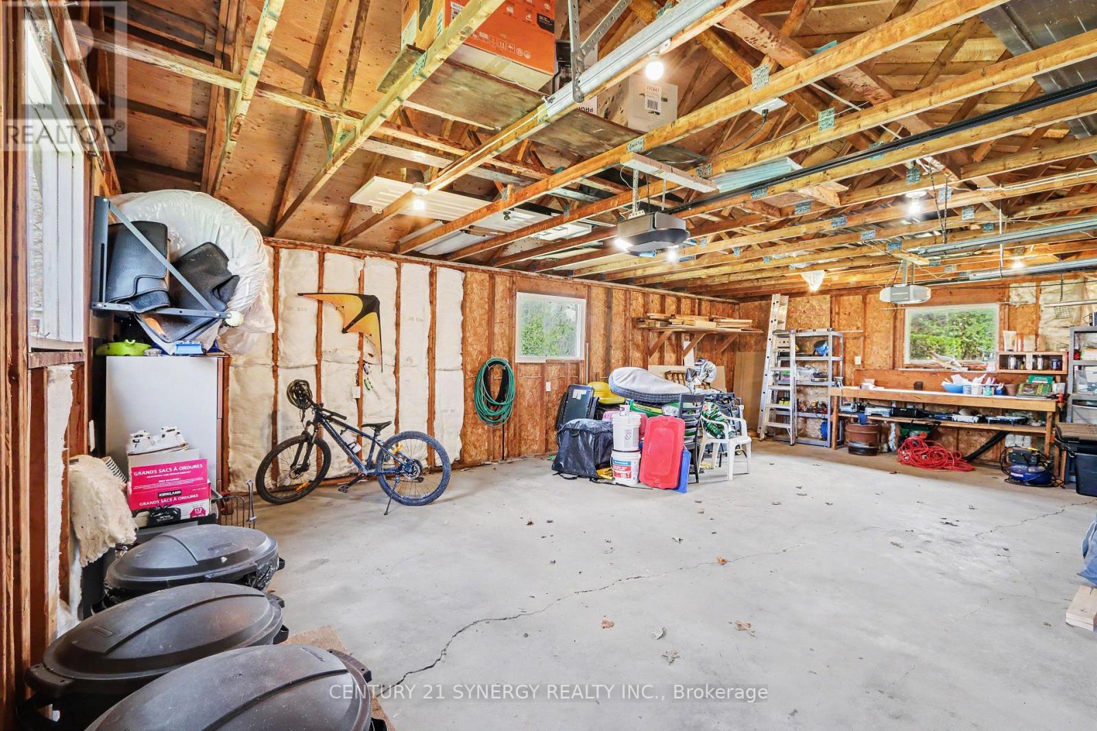 130 SAUMURE CIRCLE - 23