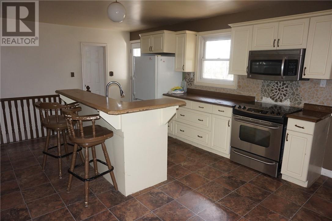 1821 Millwood Crescent, Greater Sudbury, Ontario, P3E2S9 — Photo 6