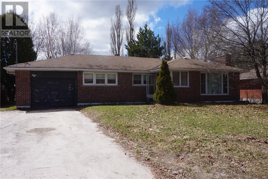 1821 Millwood Crescent, Greater Sudbury, Ontario, P3E2S9 — Photo 5