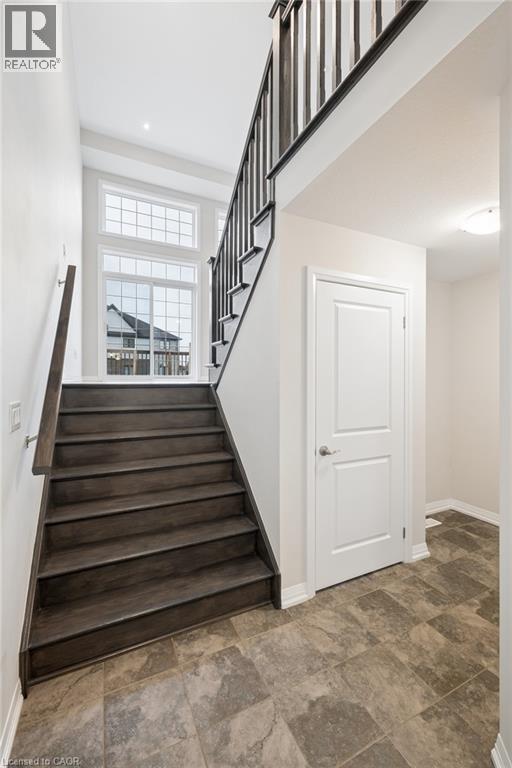 54 BANK SWALLOW Crescent, Kitchener, Ontario, N2P0J7 — Photo 37