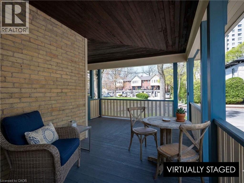 25 AHRENS Street W, Kitchener, Ontario, N2H4B6 — Photo 38