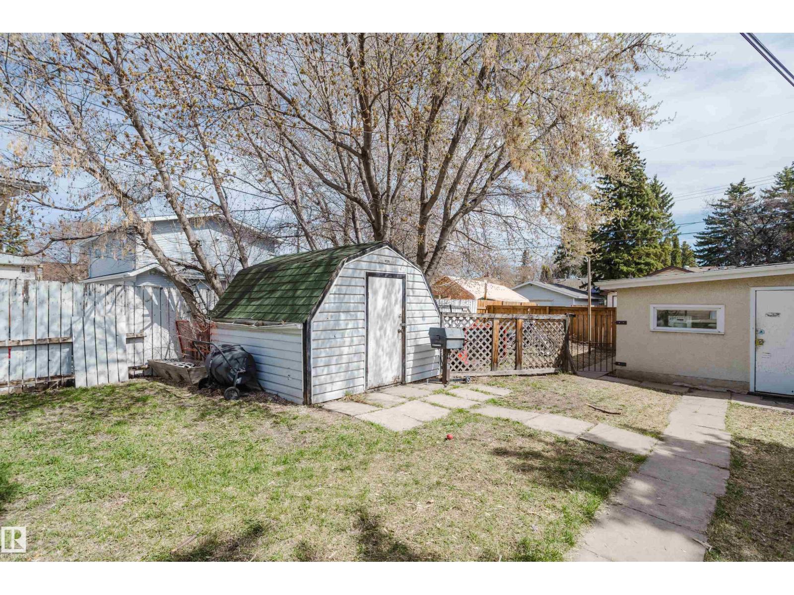 10325 152 ST NW, Edmonton