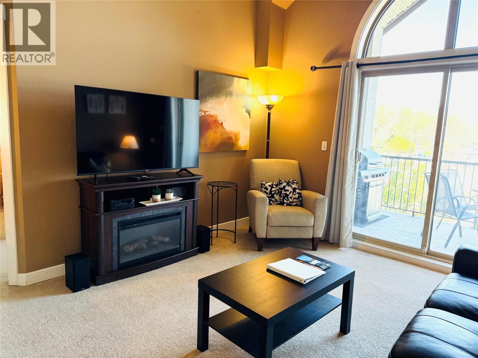 205 Third Avenue Unit# 3412, Invermere