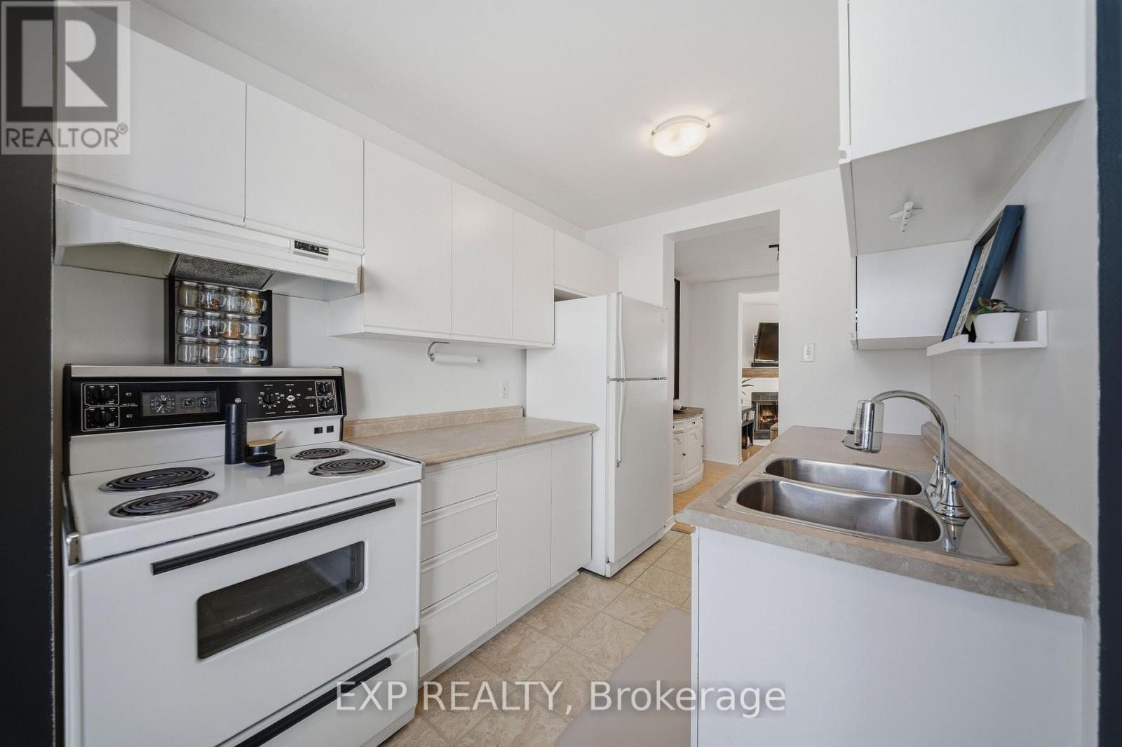 1832 LORANGER COURT - 15