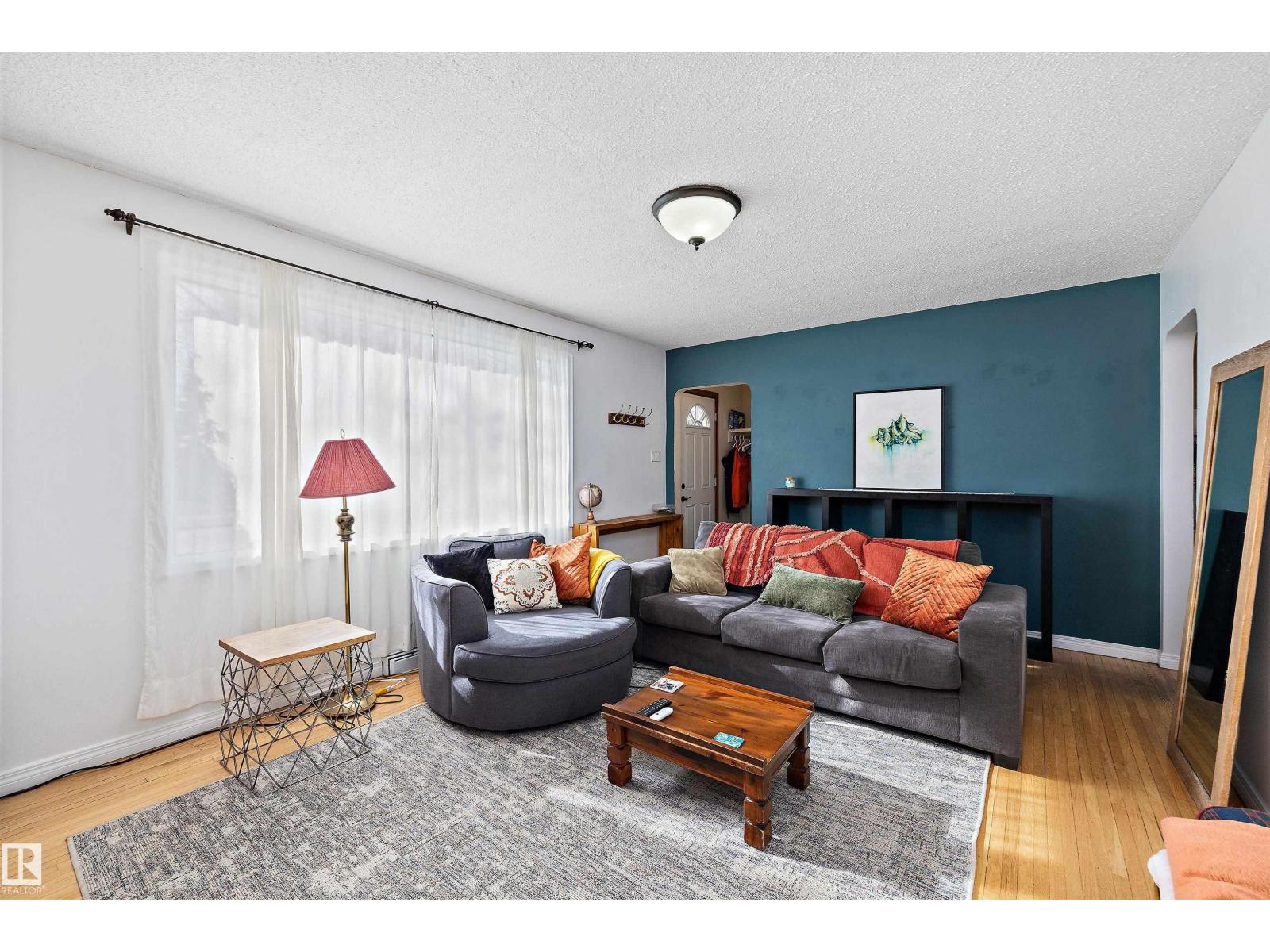 11607 141 ST NW - 7