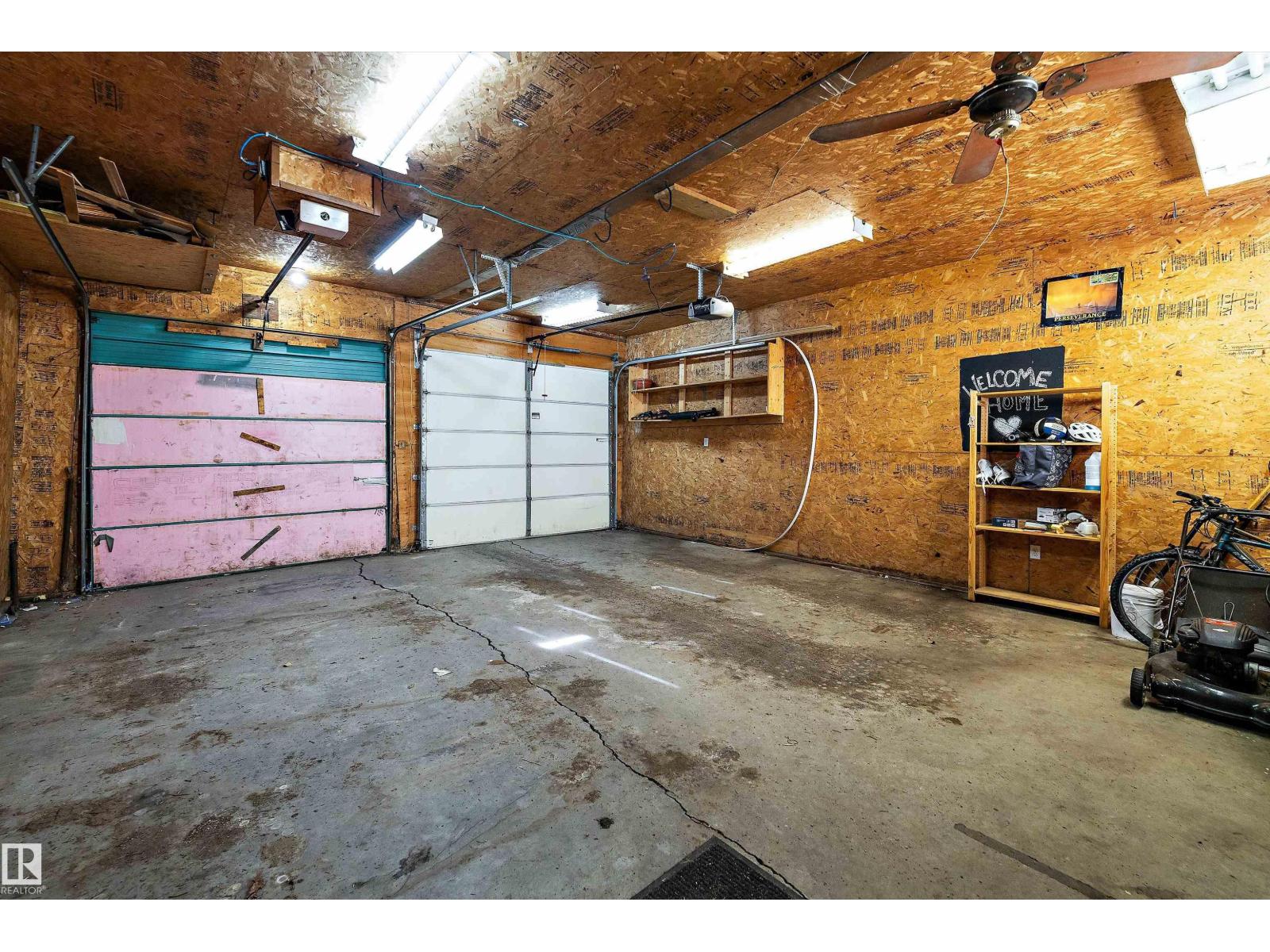 11607 141 ST NW - 50