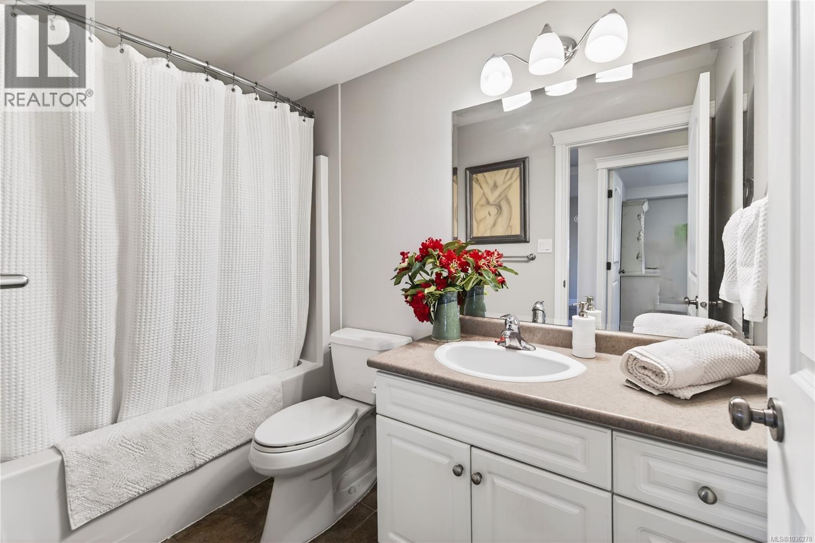 6596 Kestrel Cres - 48