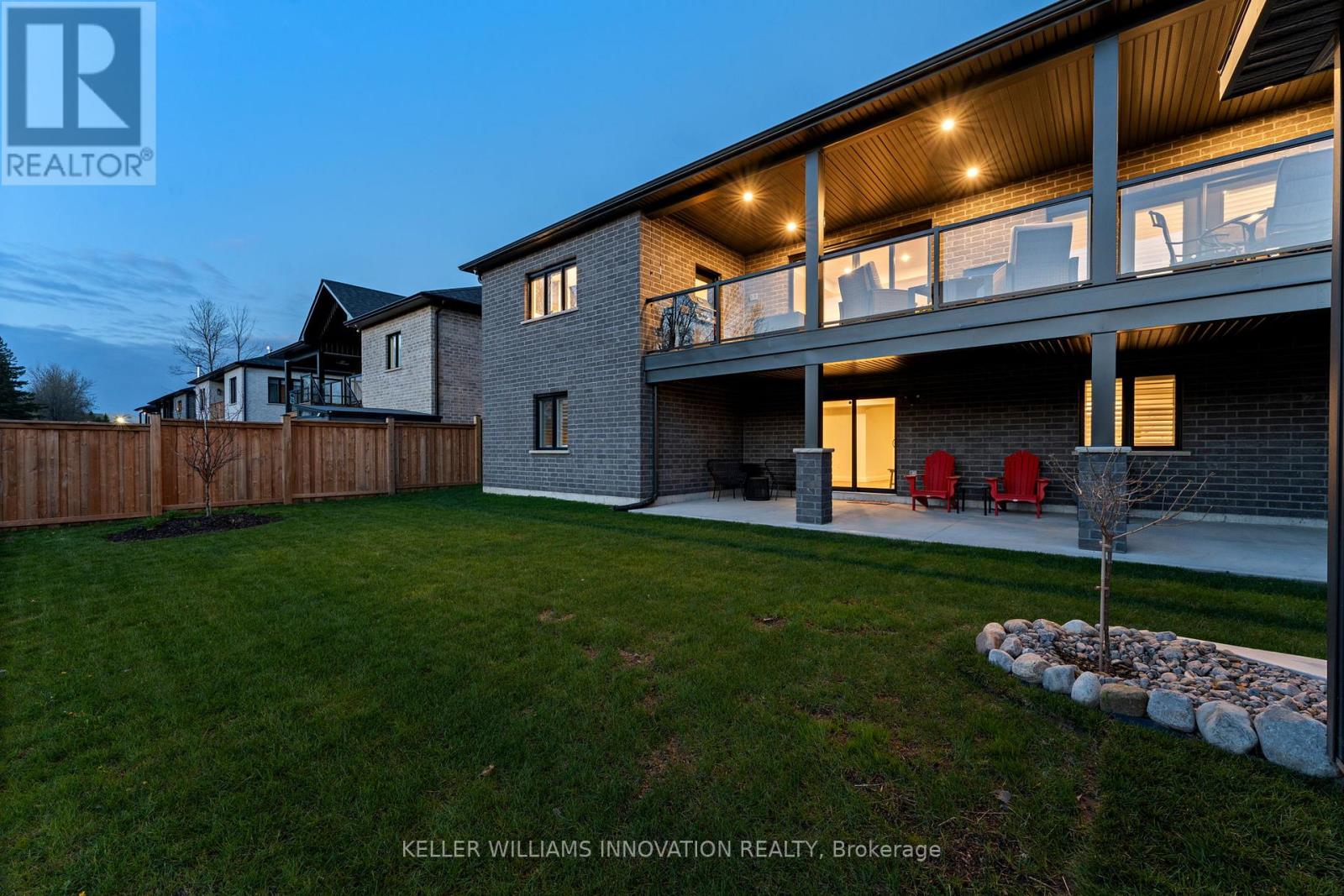 37 GILMER CRESCENT - 46