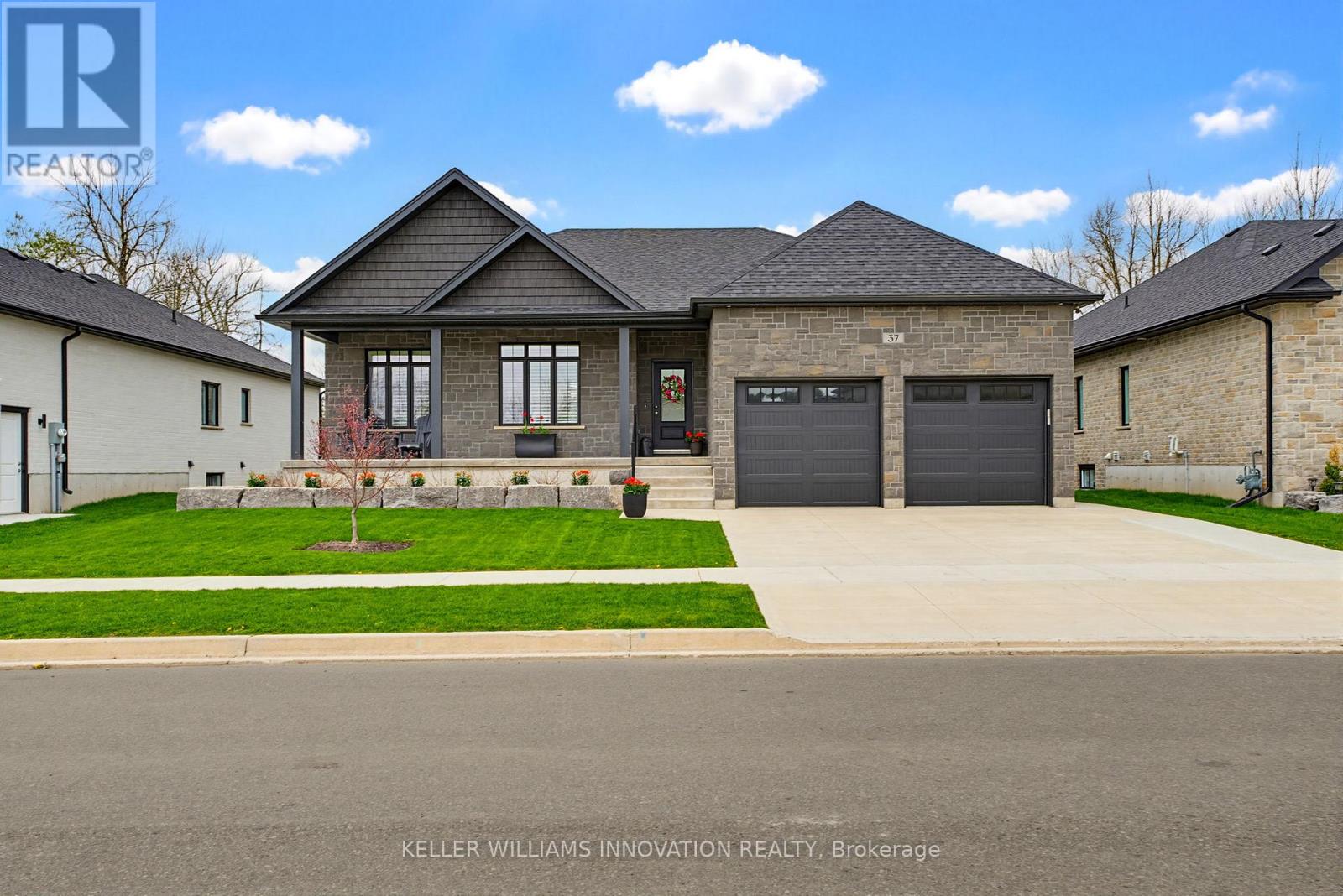 37 GILMER CRESCENT - 6