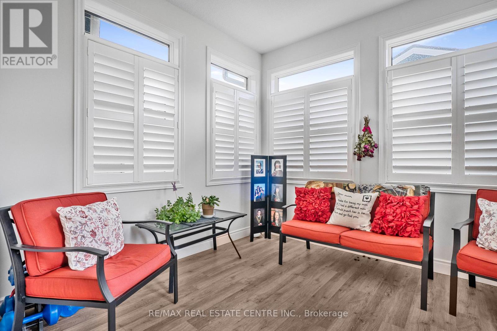 #54 375 MITCHELL ROAD S - 20